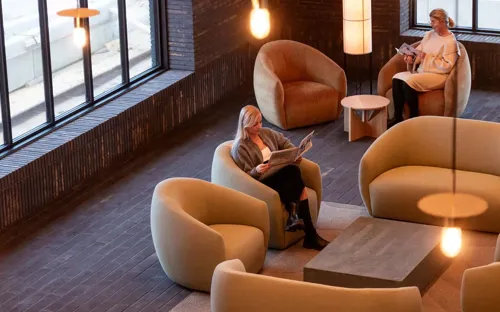 Hvidbjerg Strand Camping Resort Reception Sofa