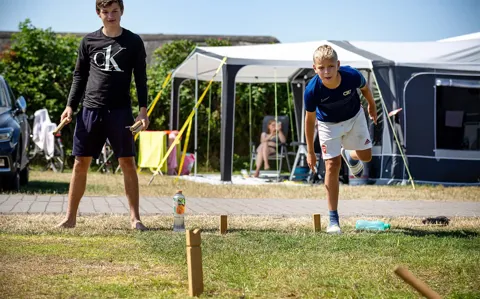 Hvidbjerg Strand Camping Resort Camping Kongespil