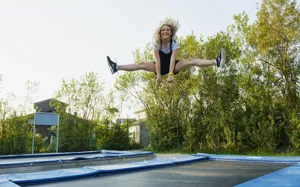 Hvidbjerg Strand Camping Resort Legeplads Trampolin